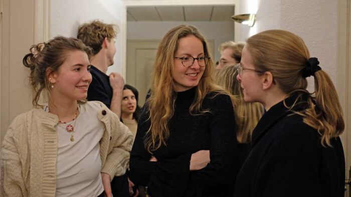 Debattieren bei Canitz Berlin